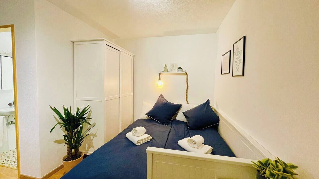 Photo of Bedroom in Taesch