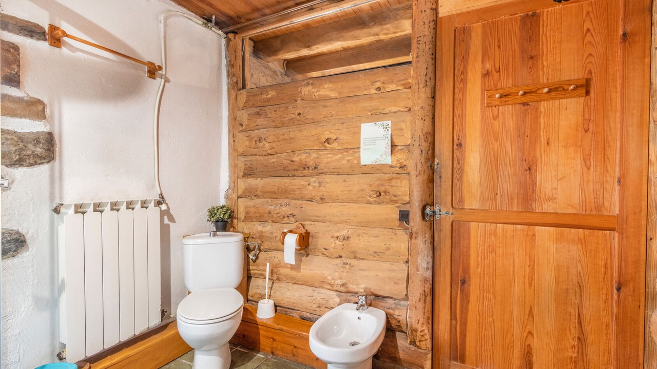 Photo of Bathroom in Boixols