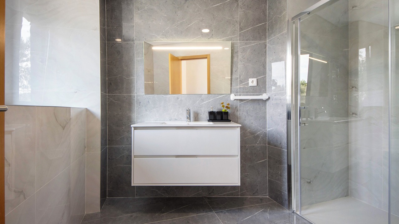 Photo of Bathroom in Rossas
