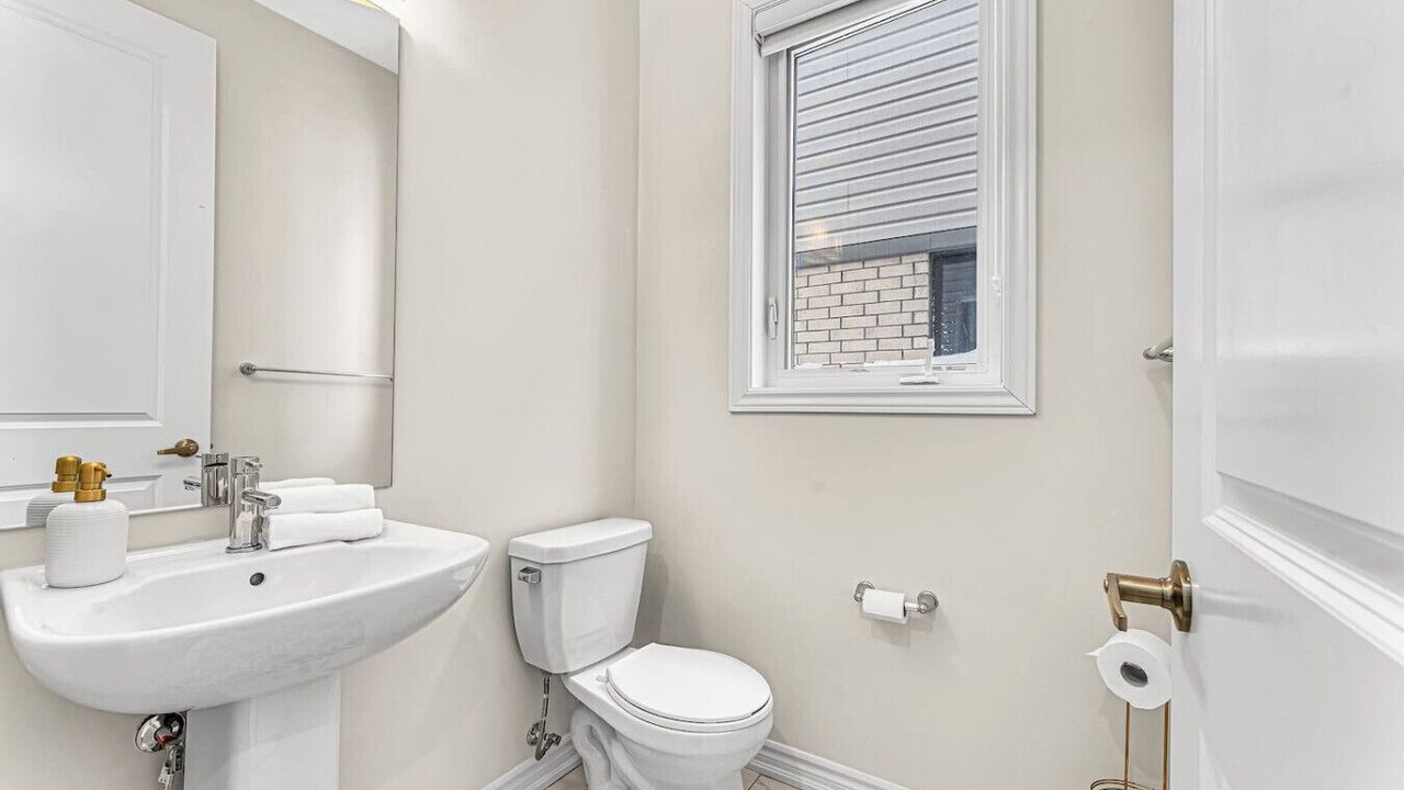 Photo of Bathroom in Thorold