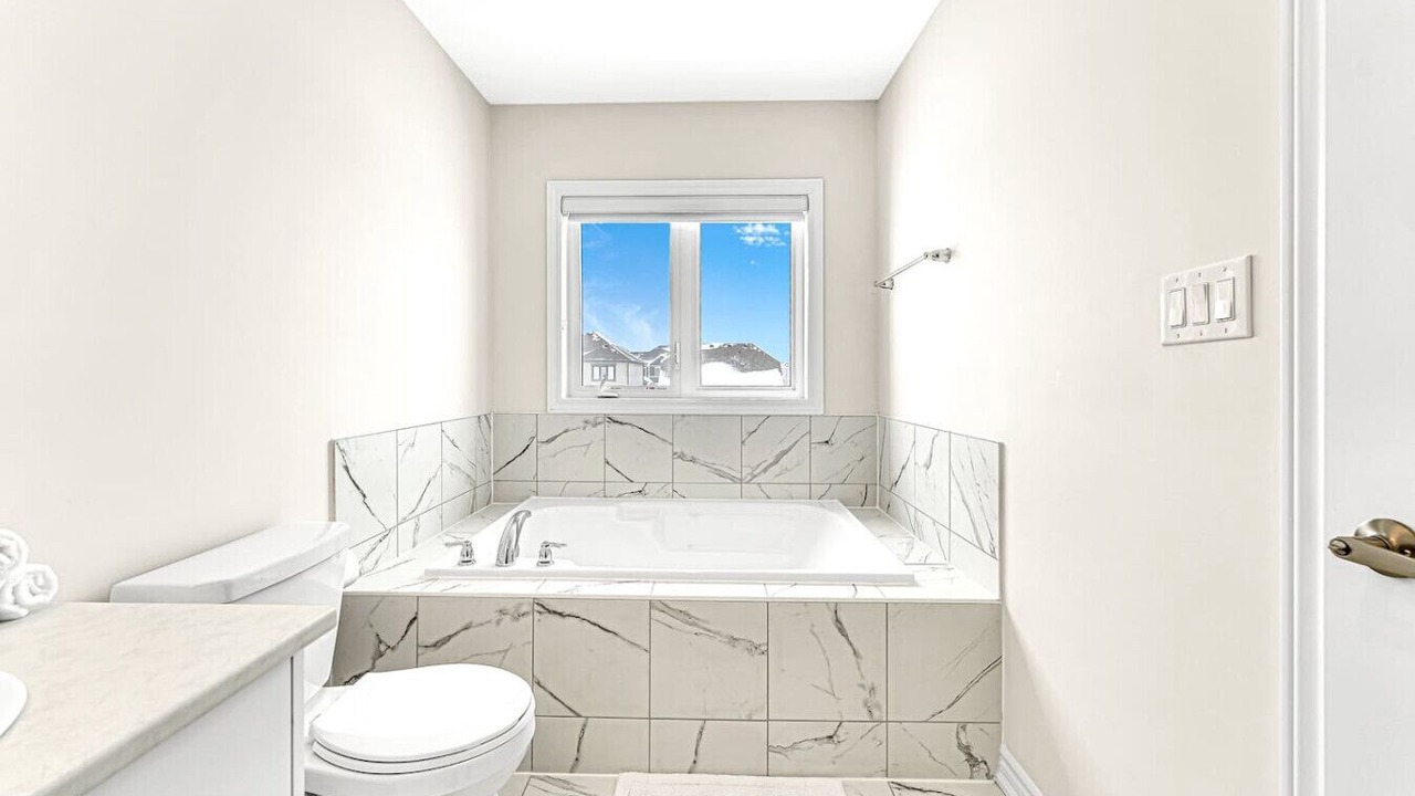 Photo of Bathroom in Thorold