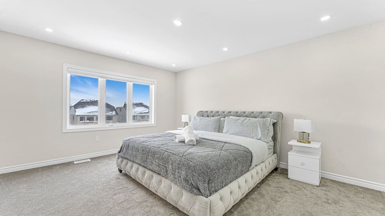 Photo of Bedroom in Thorold