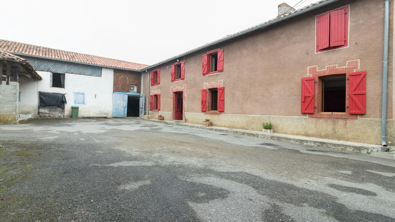 Photo of Outdoor in Saint-Plancard