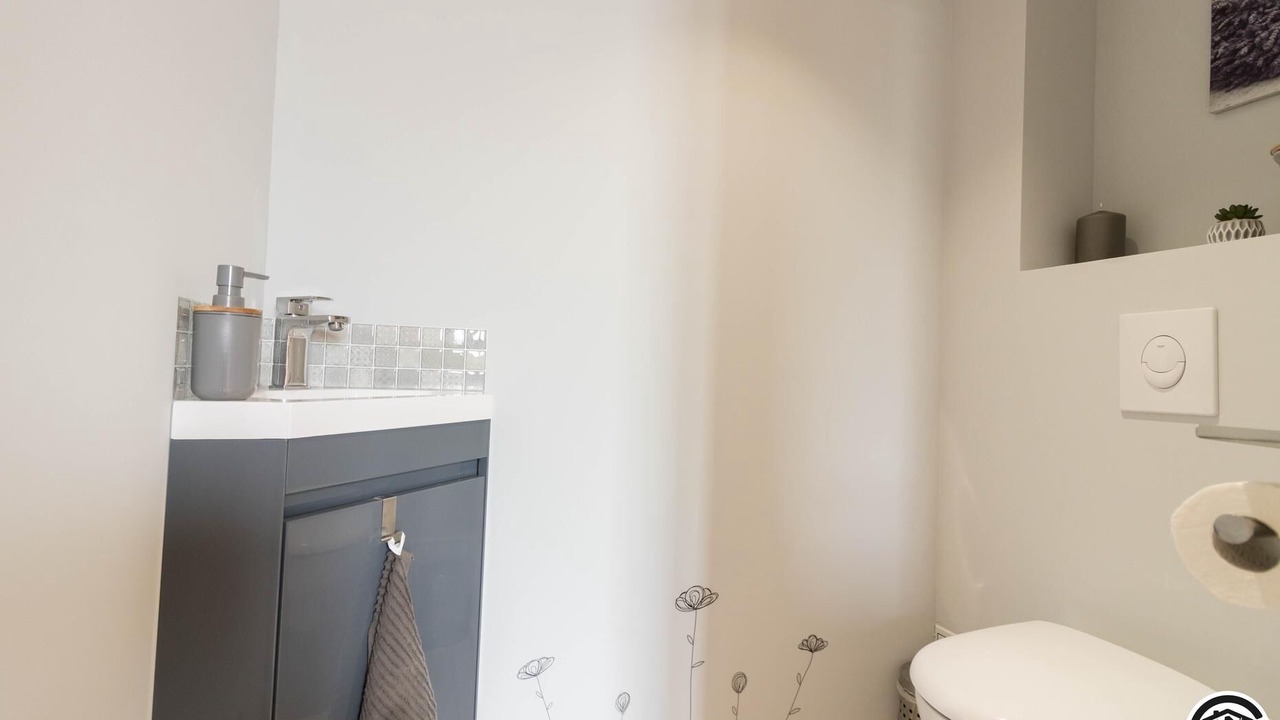 Photo of Bathroom in Caraman