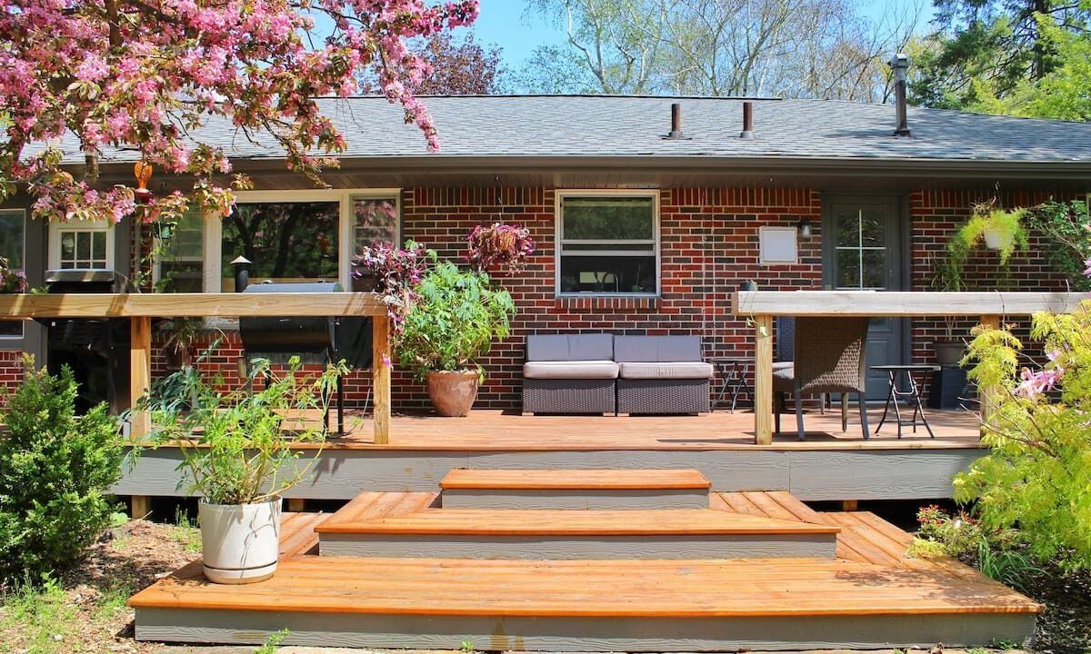 Photo of Patio Balcony in Westside Connection