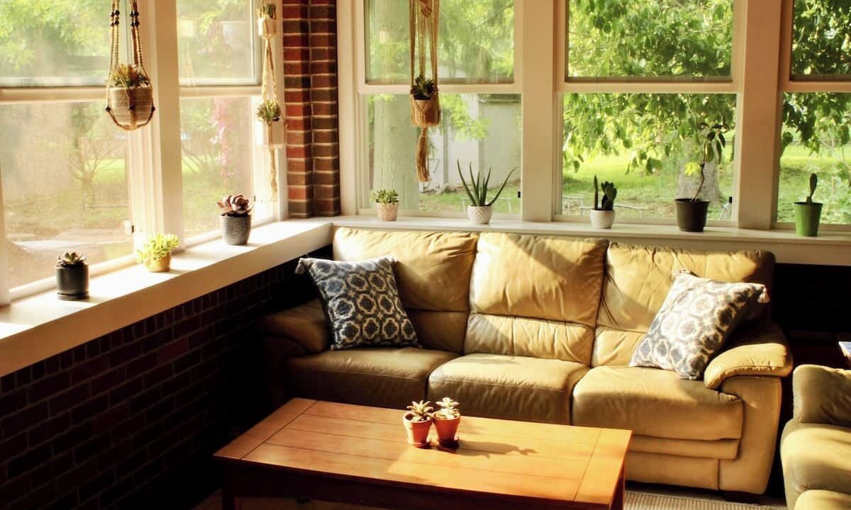 Photo of Bedroom in Westside Connection