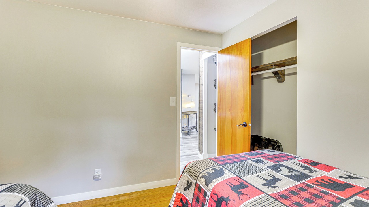 Photo of Bedroom in Okee