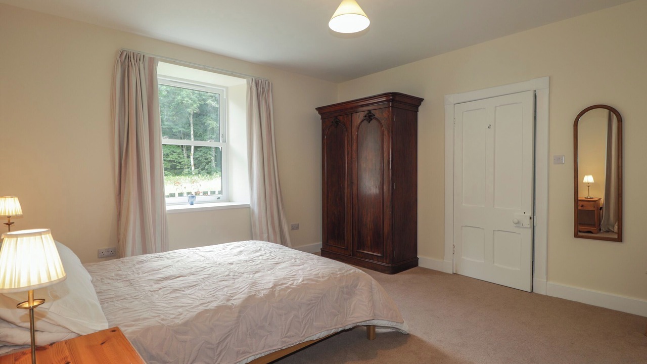 Photo of Bedroom in Heights of Achterneed