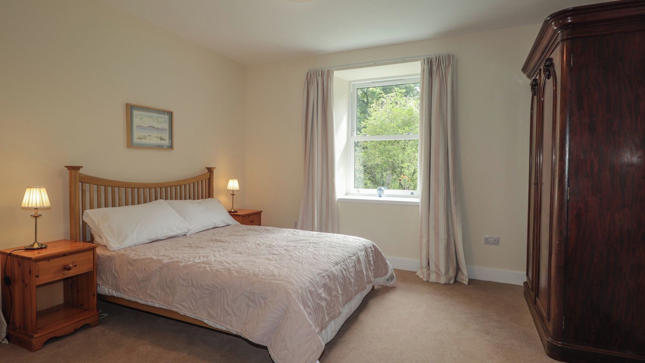 Photo of Bedroom in Heights of Achterneed