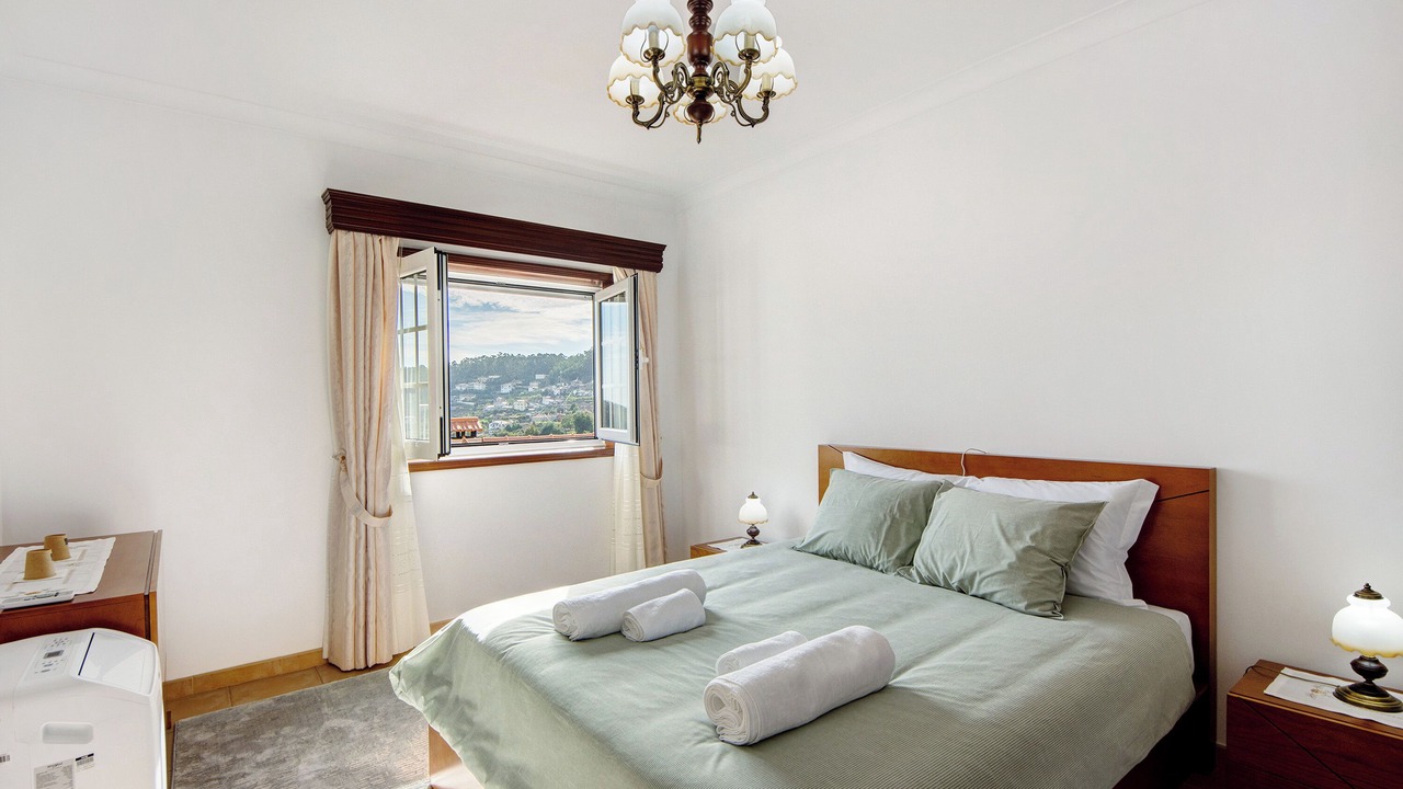 Photo of Bedroom in Macieira de Cambra