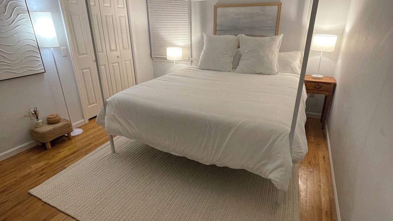 Photo of Bedroom in Southold