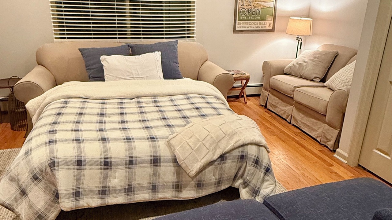 Photo of Bedroom in Southold
