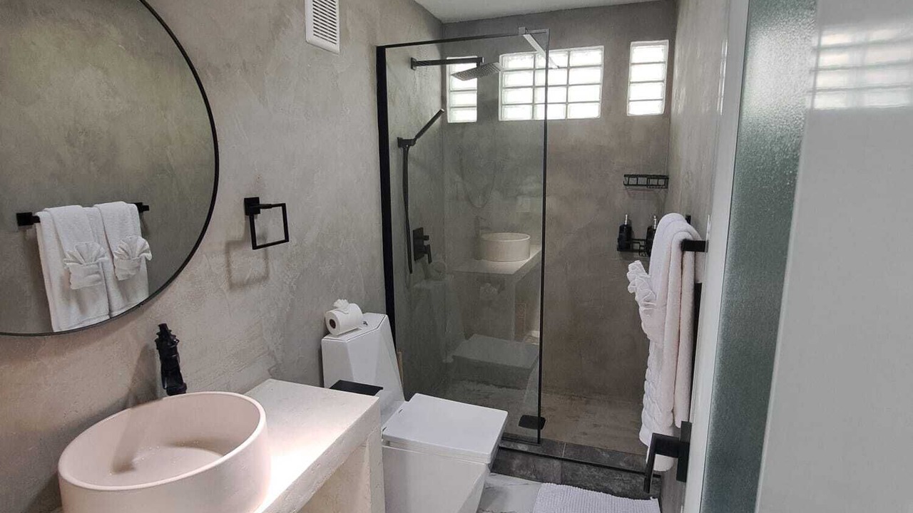 Photo of Bathroom in Camino Nuevo
