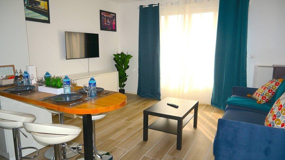 Photo of Livingroom in Le Blanc-Mesnil