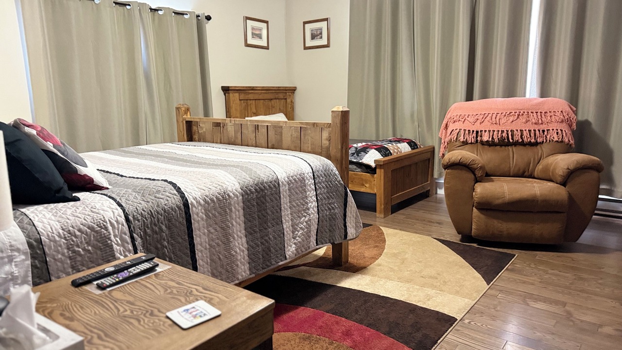 Photo of Bedroom in Deer Lake