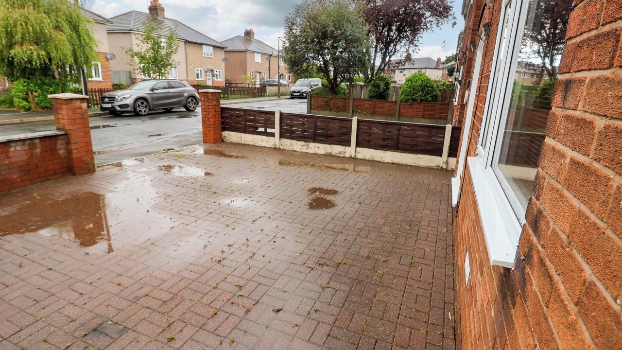 Photo of Outdoor in Hoole