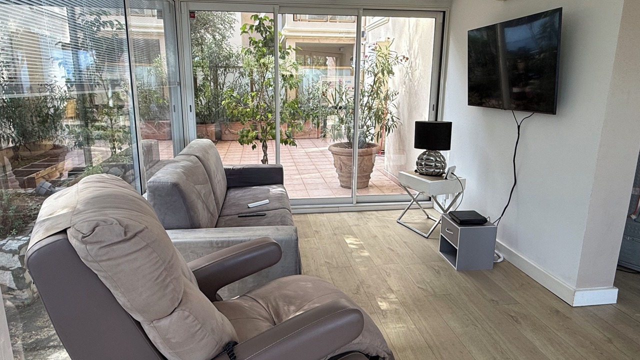 Photo of Livingroom in Cap d'Ail
