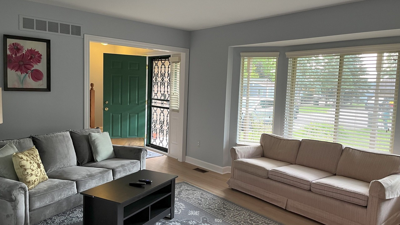 Photo of Livingroom in Rochester Hills