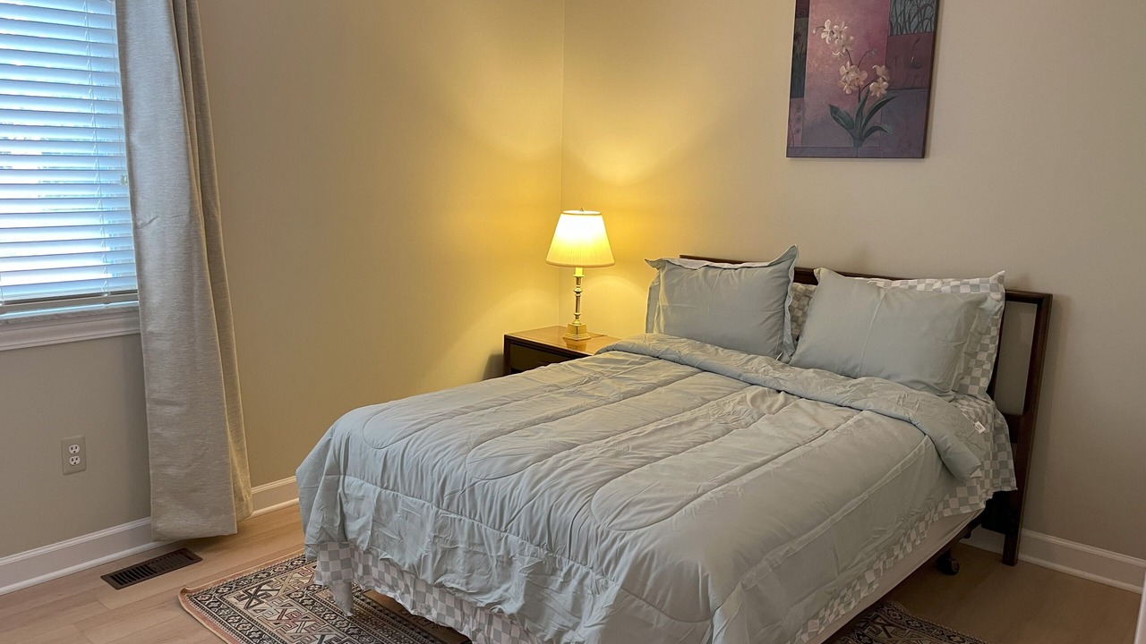 Photo of Bedroom in Rochester Hills