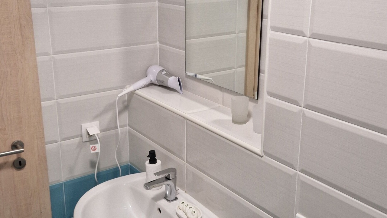 Photo of Bathroom in Tractorul