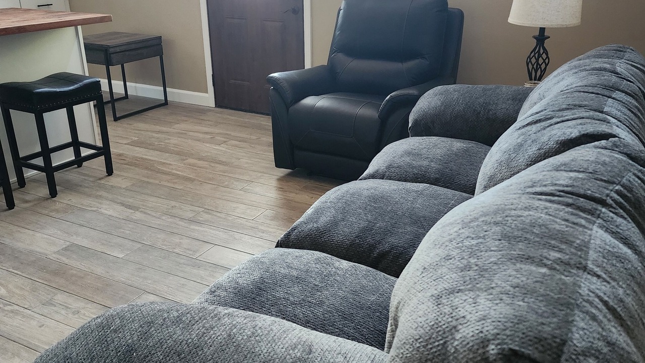 Photo of Livingroom in Carterville
