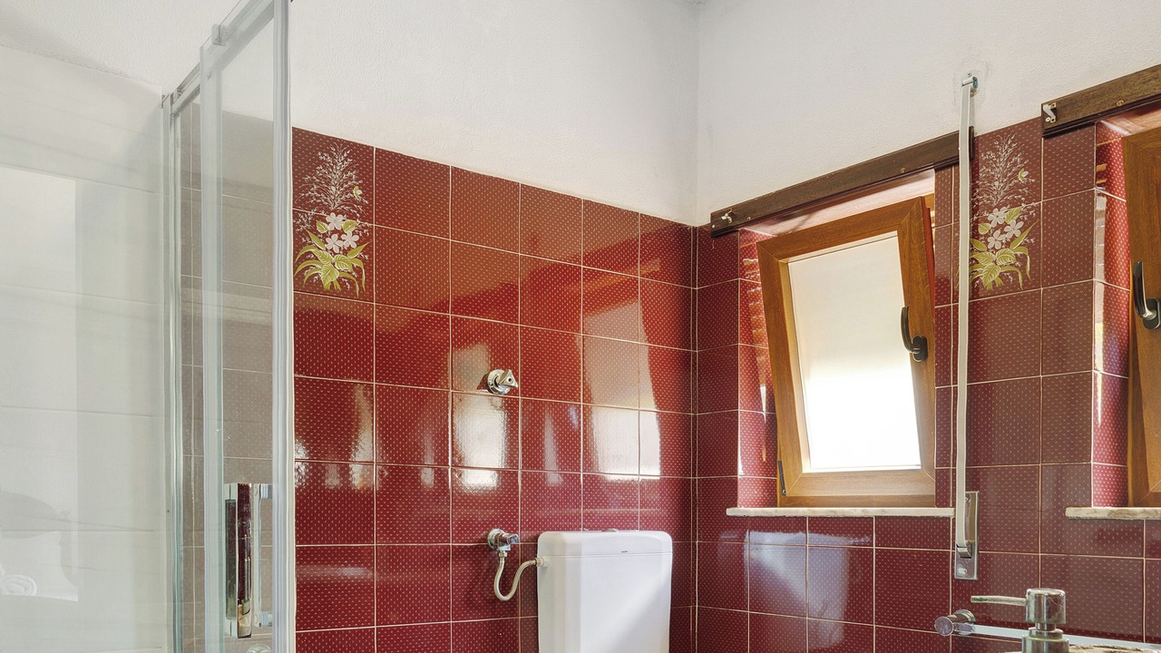 Photo of Bathroom in Linhares de Cima