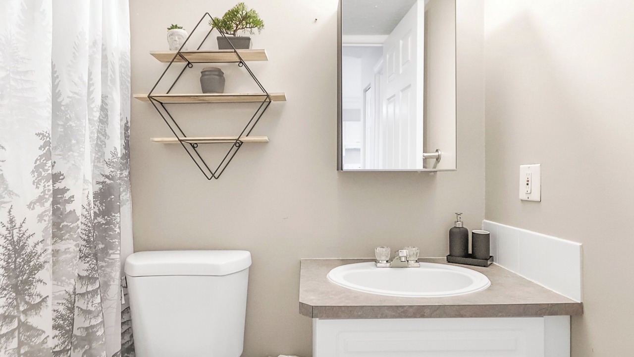 Photo of Bathroom in Sunnyside