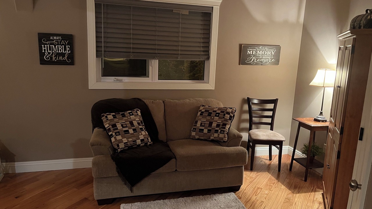 Photo of Livingroom in Central Alberta