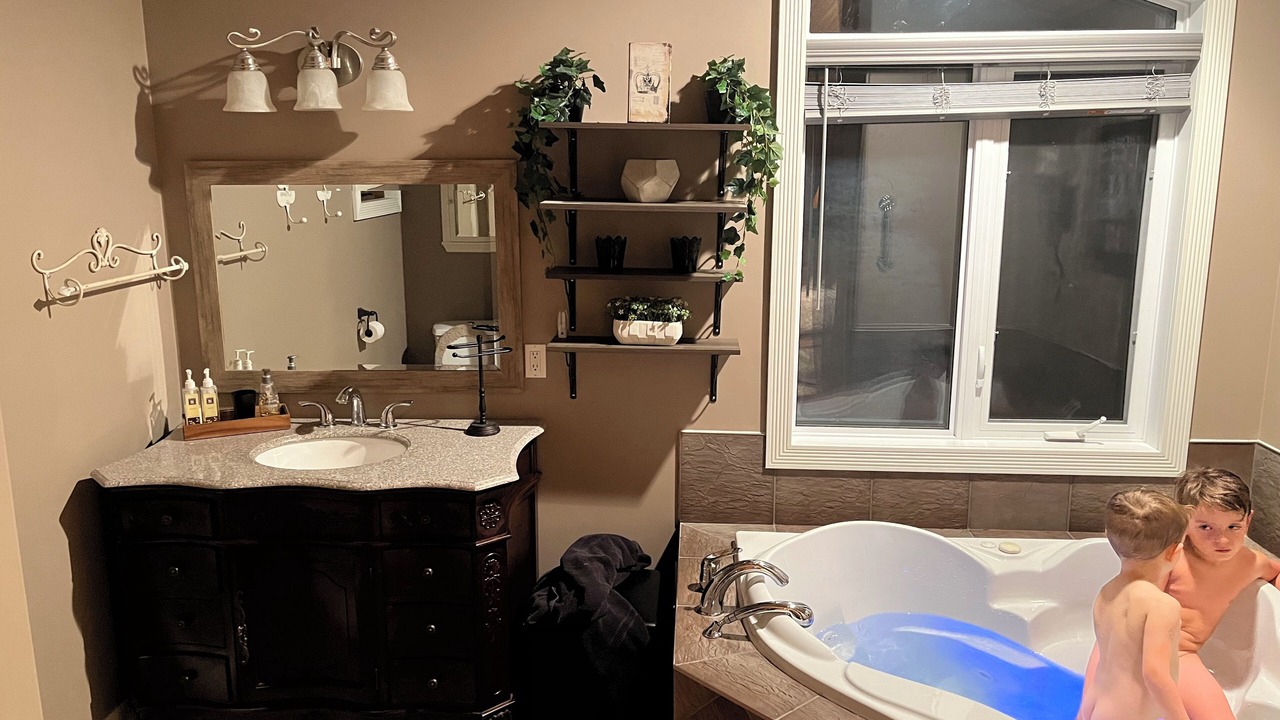 Photo of Bathroom in Central Alberta