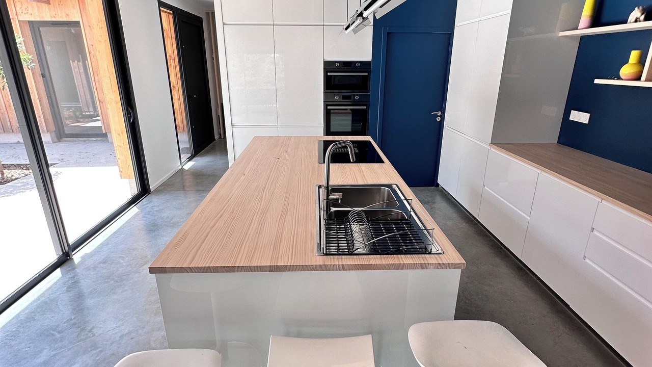 Photo of Kitchen in Piraillan