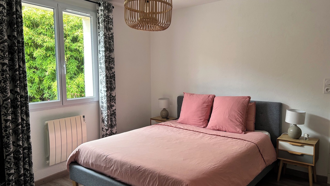 Photo of Bedroom in Galgon
