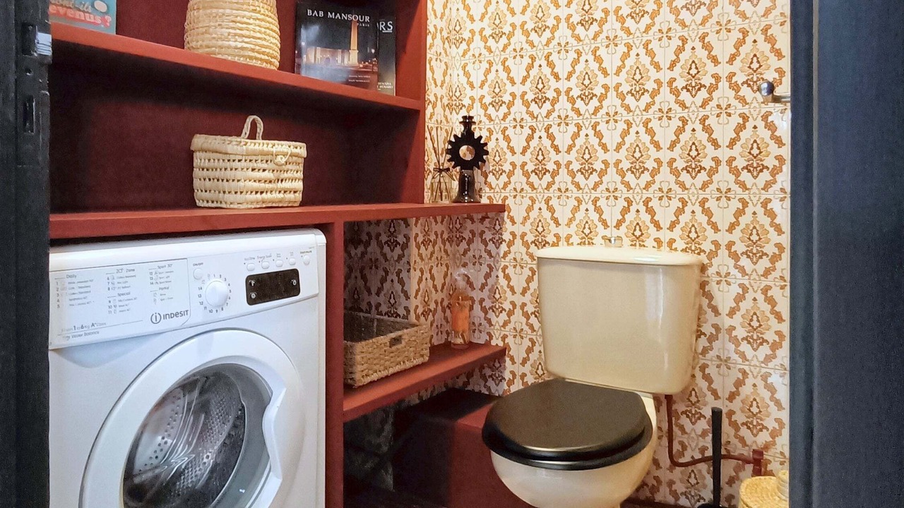 Photo of Bathroom in Majorelle