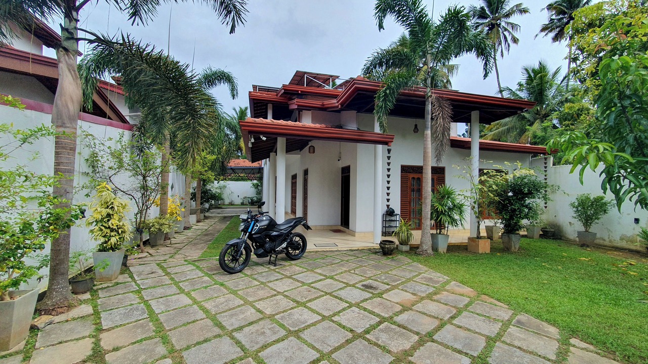 Photo of Outdoor in Polhena