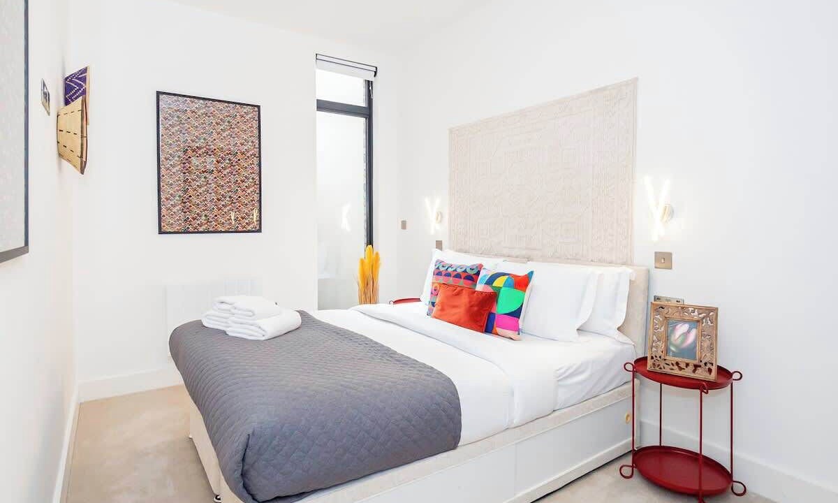 Photo of Bedroom in South Acton