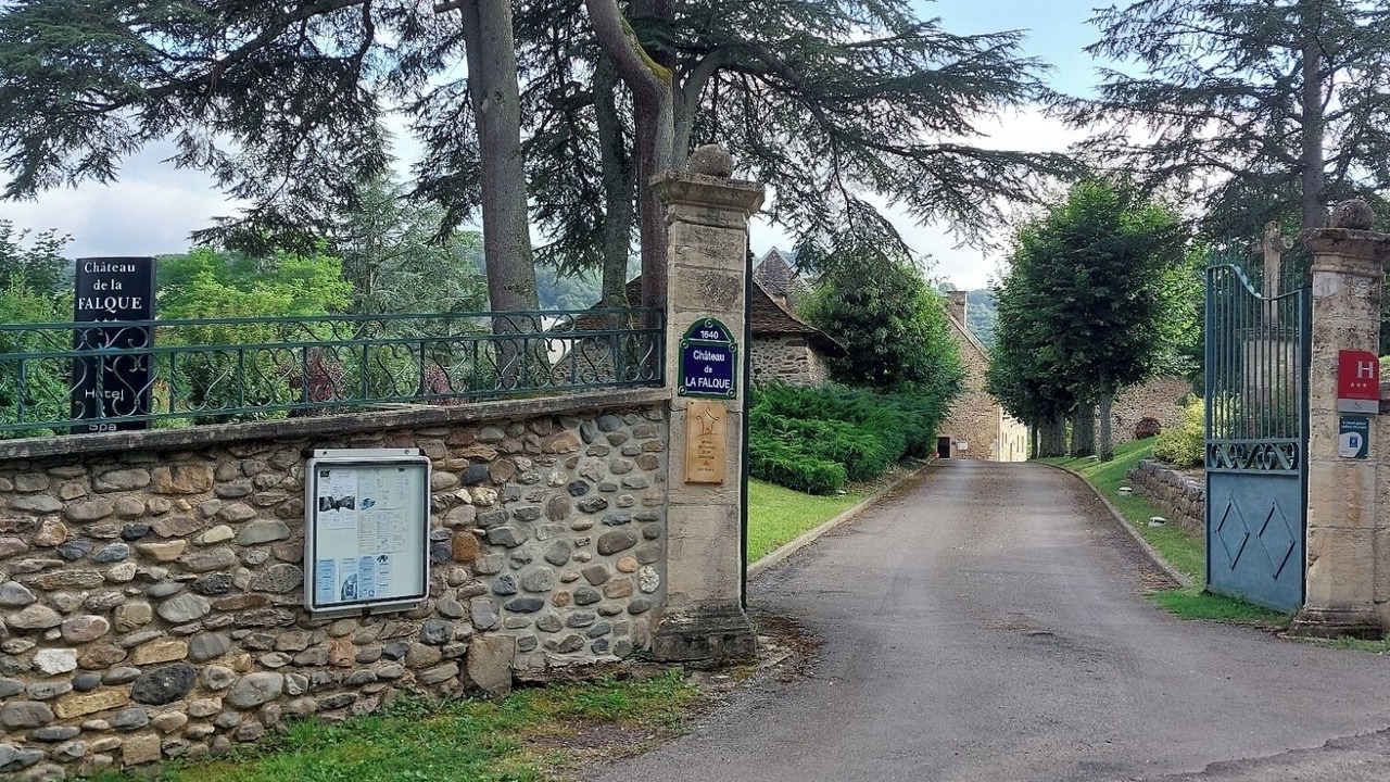 Photo of Bedroom in Saint-Geniez-d'Olt