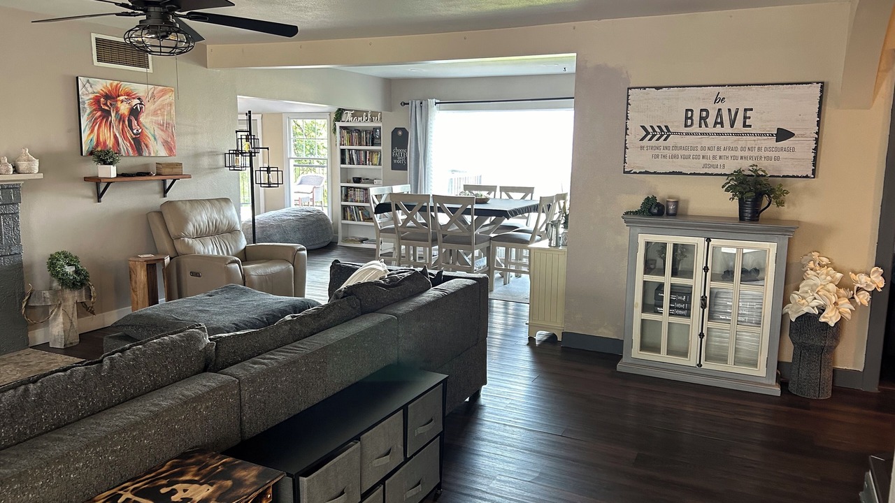 Photo of Livingroom in Lewiston