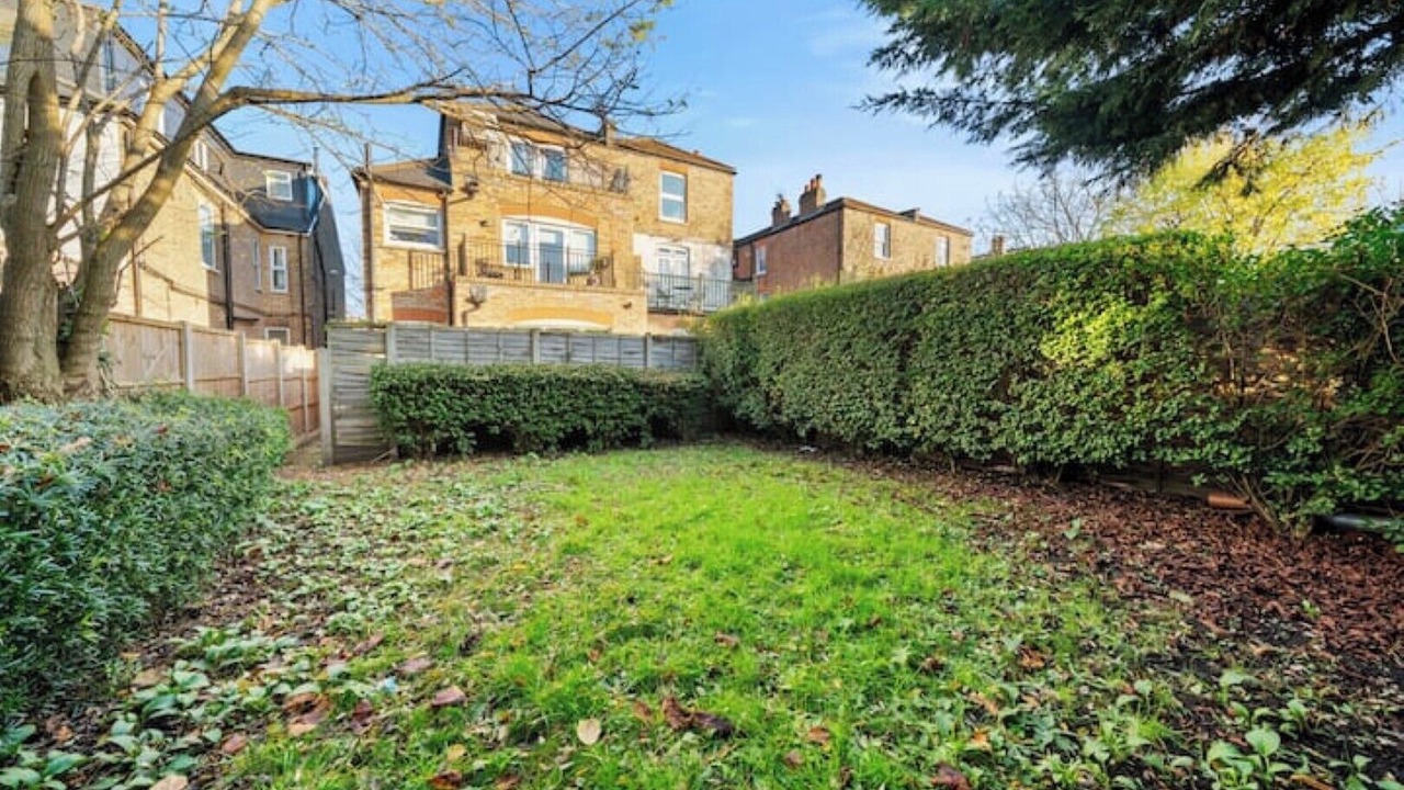 Photo of Outdoor in South Acton