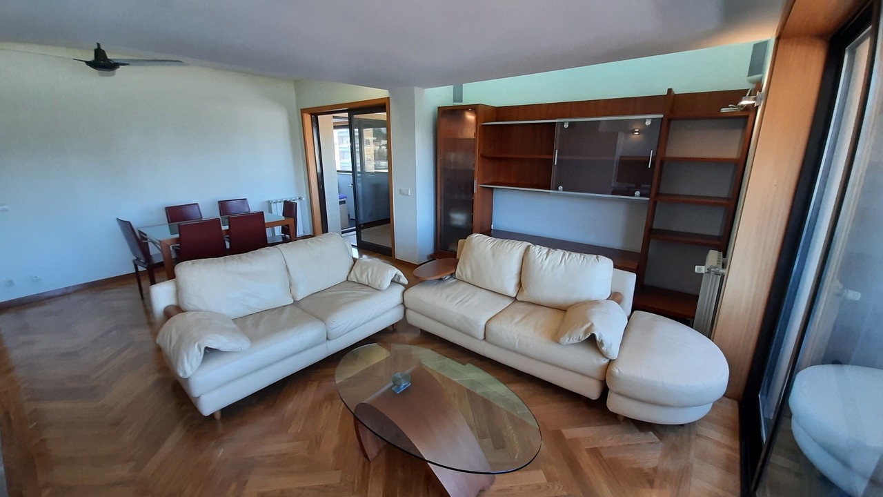 Photo of Livingroom in Portela