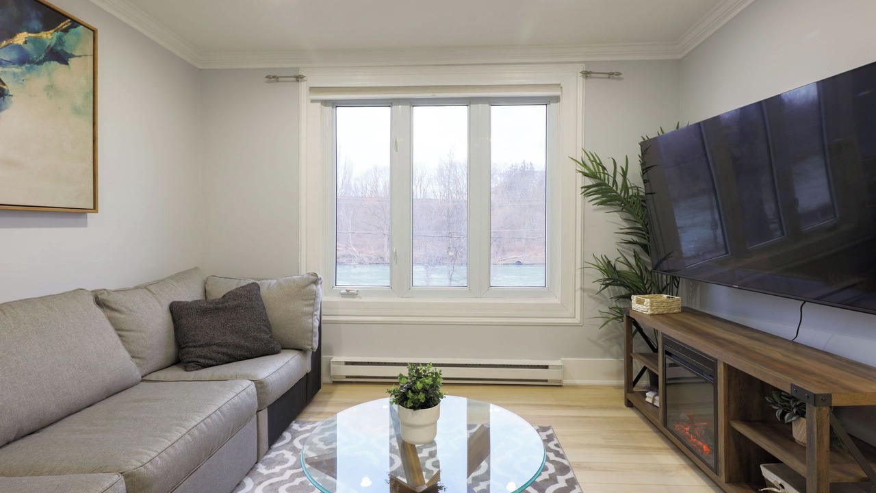 Photo of Livingroom in York - Haig