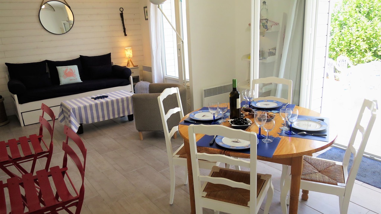 Photo of Livingroom in Saint-Vivien-de-Medoc