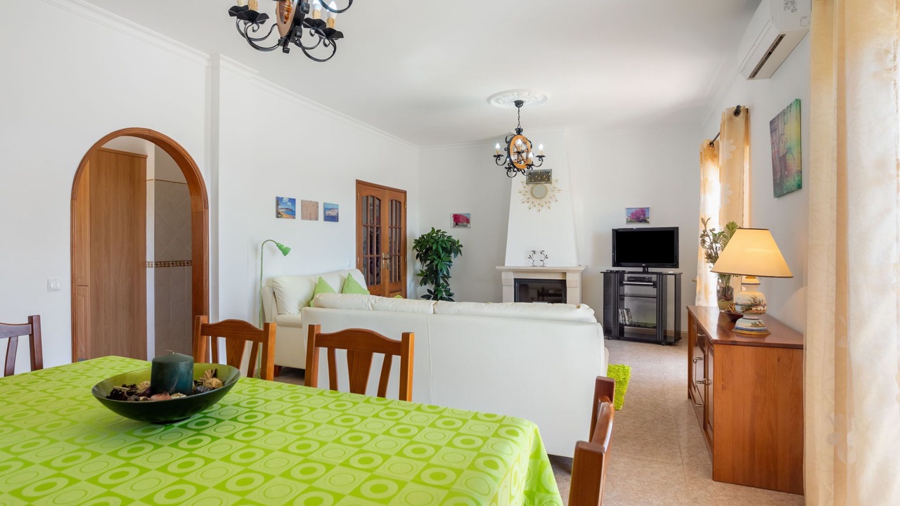 Photo of Livingroom in Vale Grande