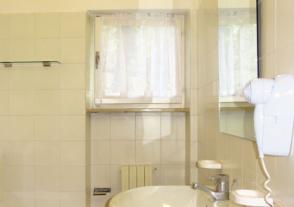 Photo of Bathroom in Corno