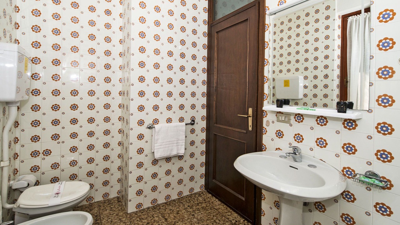 Photo of Bathroom in Frader