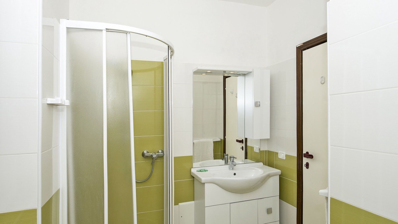 Photo of Bathroom in Frader