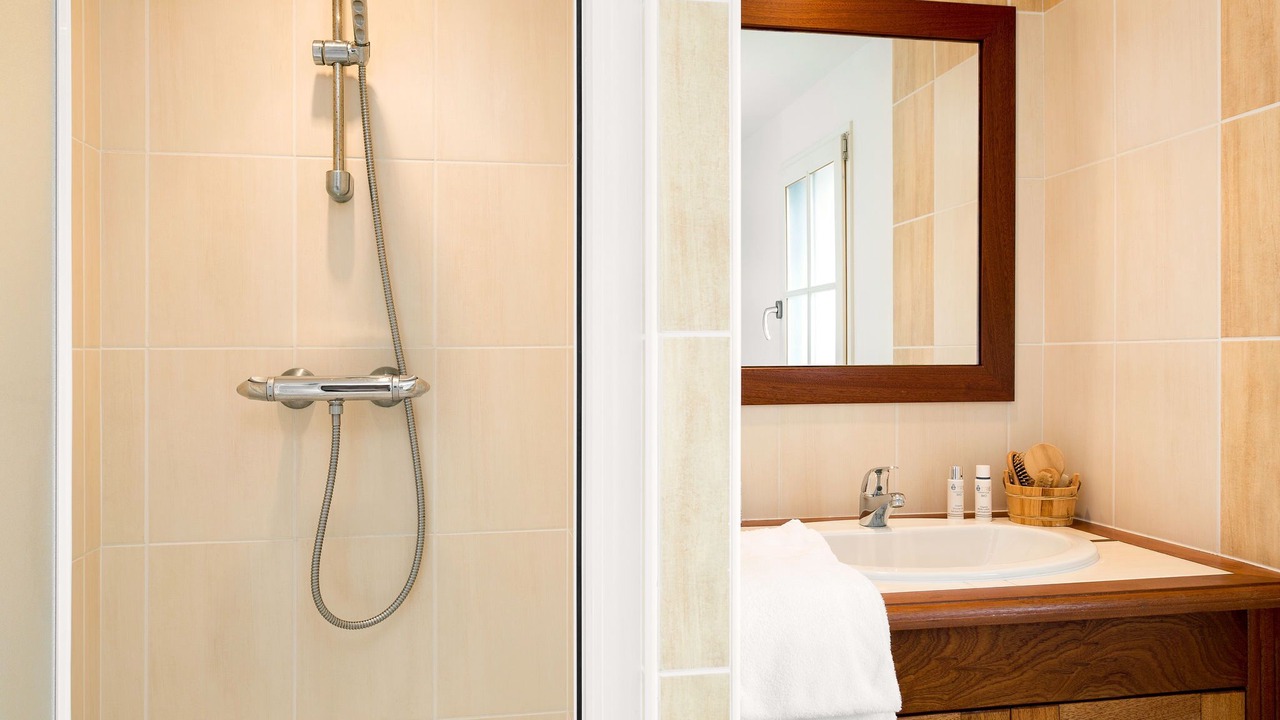Photo of Bathroom in L'Aiguillon-sur-Vie