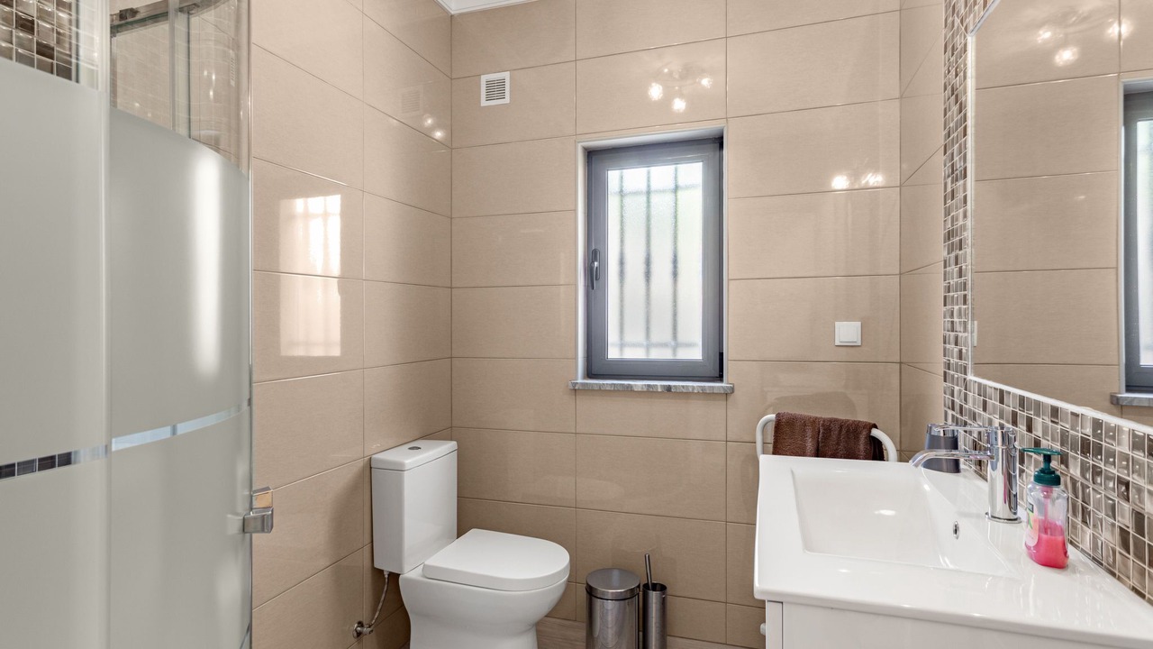 Photo of Bathroom in Estoi