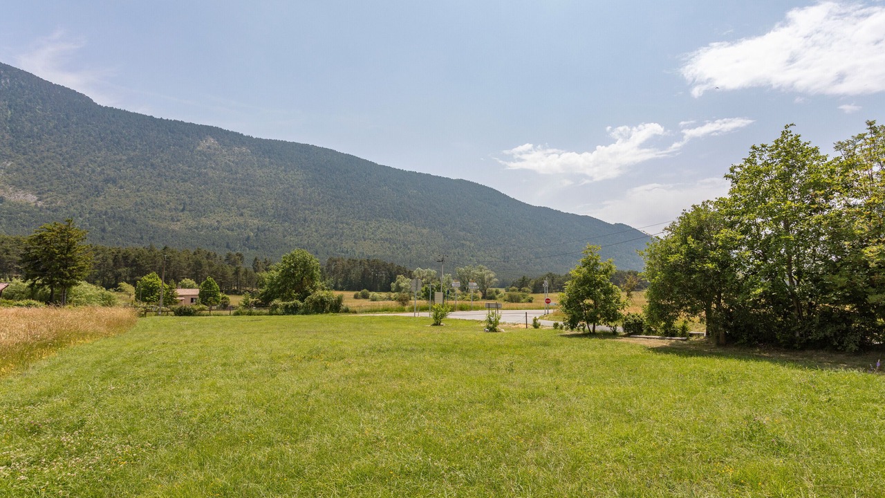 Photo of Others in Valderoure