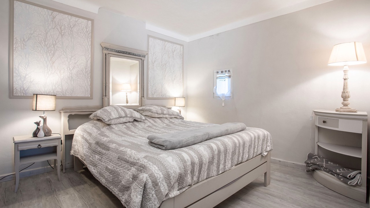 Photo of Bedroom in Valderoure