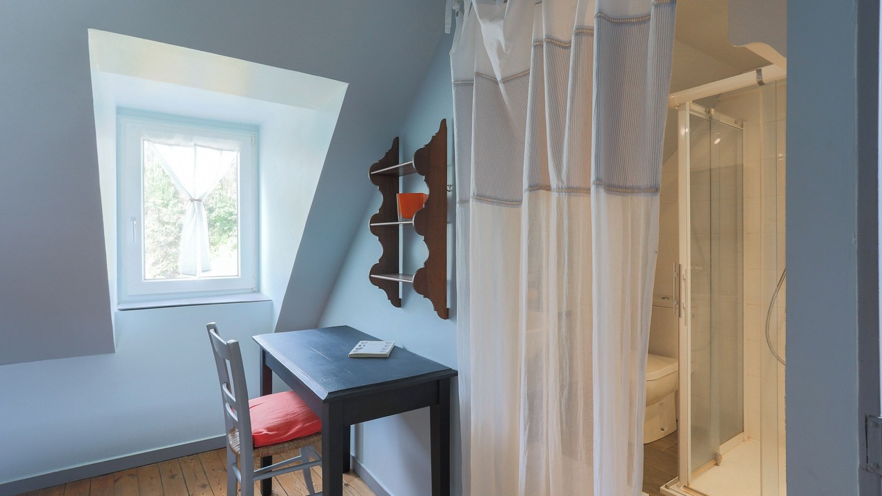 Photo of Bedroom in Pontrieux