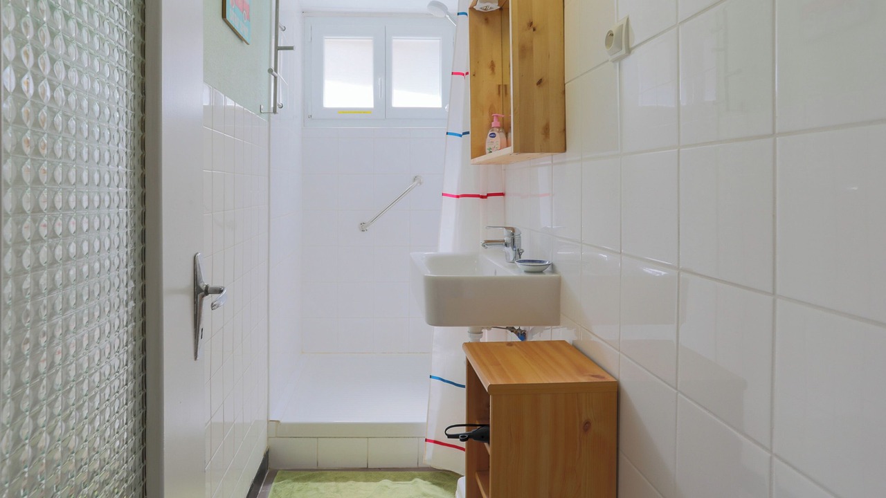 Photo of Bathroom in Pontrieux